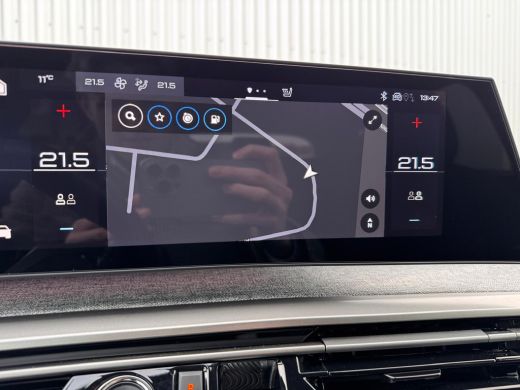 Peugeot 5008 1.2 Hybrid 145 GT Automaat | Camera | Navigatie | 7-Zitter | Keyless | Sfeerverlichting | DAB | |... ActivLease financial lease