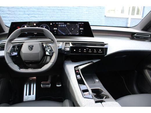 Peugeot 5008 1.6 Plug-in Hybrid 195 GT | Automaat | Navigatie | Camera | Panorama/schuifdak | Apple carplay | ActivLease financial lease