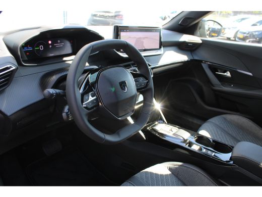 Peugeot e-2008 EV Allure Avantage 54 kWh ActivLease financial lease