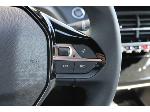 Peugeot e-2008 EV Allure Avantage 54 kWh ActivLease financial lease