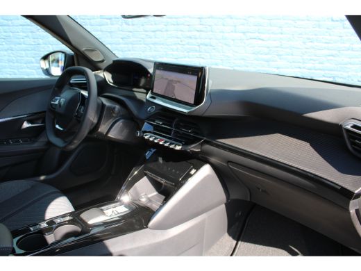 Peugeot e-2008 EV Allure Avantage 54 kWh ActivLease financial lease