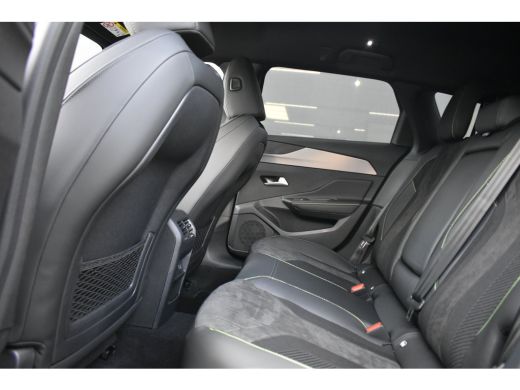 Peugeot e-308 GT 54 kWh DEMO-DEAL! | Warmtepomp | Alcantara | Massage | Elektr. Stoelen | Elektr. Achterklep | ... ActivLease financial lease