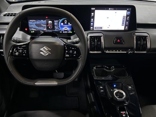 Suzuki e Vitara Select 49 kWh **CELESTIAL BLUE/ NIEUWE AUTO** ActivLease financial lease