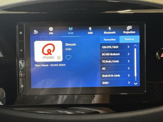 Toyota Aygo Hybrid 115 pulse **NIEUWE KLEUR CINNAMON/ NIEUWE AUTO/ DIRECT LEVERBAAR** ActivLease financial lease