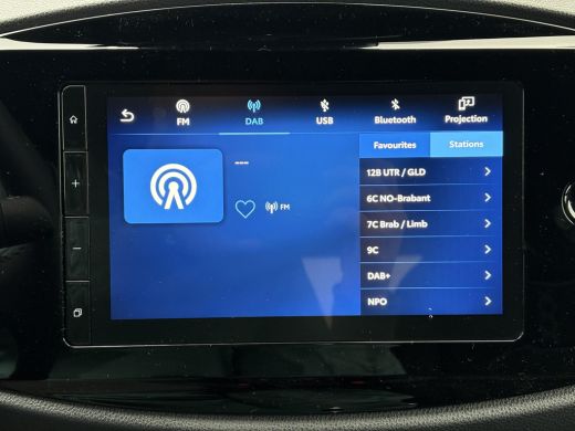 Toyota Aygo Hybrid 115 pulse **NIEUWE KLEUR LAVENDER/ EASY PACK/ NIEUWE AUTO/ DIRECT LEVERBAAR** ActivLease financial lease
