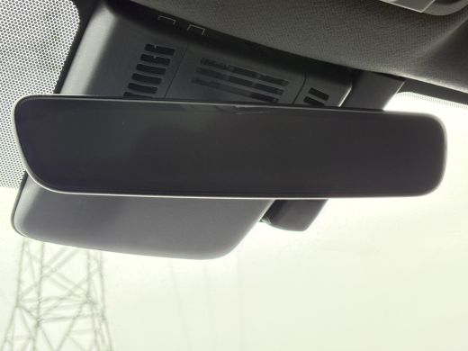 Toyota C-HR 1.8 Hybrid 140 Dynamic **DARK BLUE MICA/ NIEUWE AUTO/ DIRECT LEVERBAAR** ActivLease financial lease