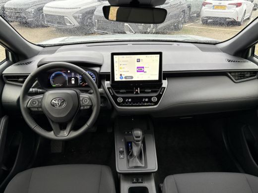 Toyota Corolla Cross Hybrid 140 Active **NIEUWE AUTO/ DIRECT LEVERBAAR** ActivLease financial lease