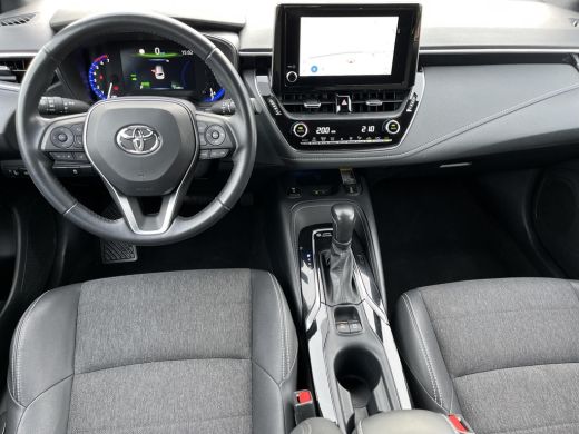 Toyota Corolla Touring Sports 1.8 Hybrid Business Plus | Navigatie | Stoelverwarming | Keyless entry | 17 inch LM-velgen | ActivLease financial lease