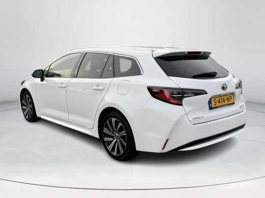 Toyota Corolla Touring Sports 1.8 Hybrid Business Plus | Navigatie | Stoelverwarming | Keyless entry | 17 inch LM-velgen | ActivLease financial lease