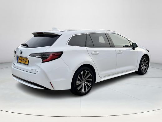 Toyota Corolla Touring Sports 1.8 Hybrid Business Plus | Navigatie | Stoelverwarming | Keyless entry | 17 inch LM-velgen | ActivLease financial lease