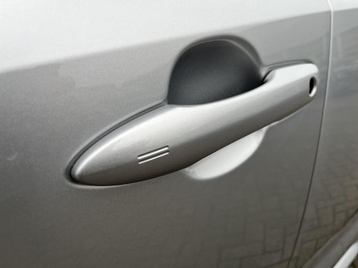 Toyota Corolla Touring Sports Hybrid 140 Dynamic | All-in prijs | Apple/Android | Camera | Navigatie | ActivLease financial lease