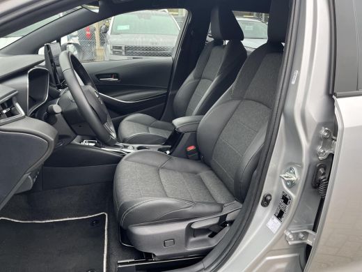 Toyota Corolla Touring Sports Hybrid 140 Dynamic | All-in prijs | Apple/Android | Camera | Navigatie | ActivLease financial lease