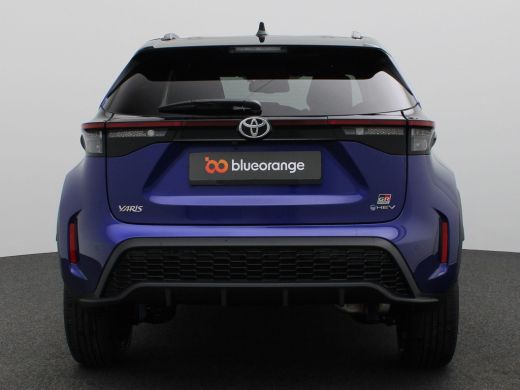 Toyota Yaris Cross 1.5 Hybrid GR Sport 130PK Aut. 18" LM Velgen, Elektr. Achterklep, Keyless, Achteruitrijcamera, Na... ActivLease financial lease