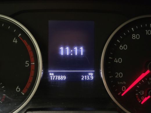 Volkswagen Crafter 2.0TDI L3/H3 3000kg Trekgewicht Euro 6! ActivLease financial lease