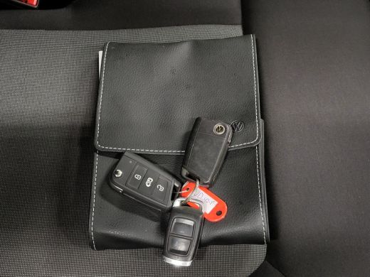 Volkswagen Crafter 2.0TDI L3/H3 3000kg Trekgewicht Euro 6! ActivLease financial lease