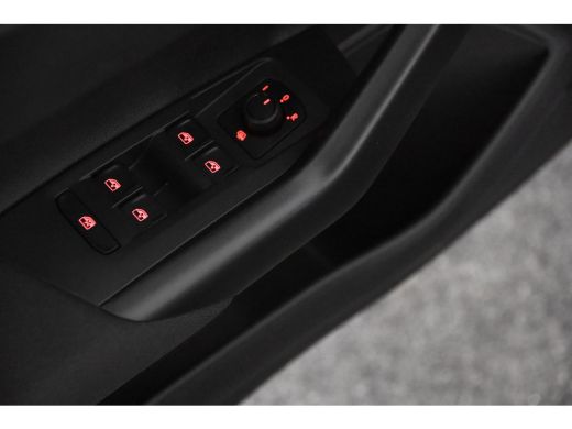 Volkswagen Polo 1.0 TSI Comfortline *1ste Eigenaar*Navigatie*Stoelverwarming* ActivLease financial lease