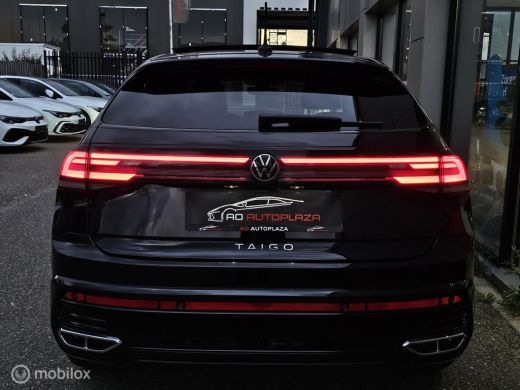 Volkswagen Taigo 1.0 TSI R-Line Business Panorama/Black Style ActivLease financial lease