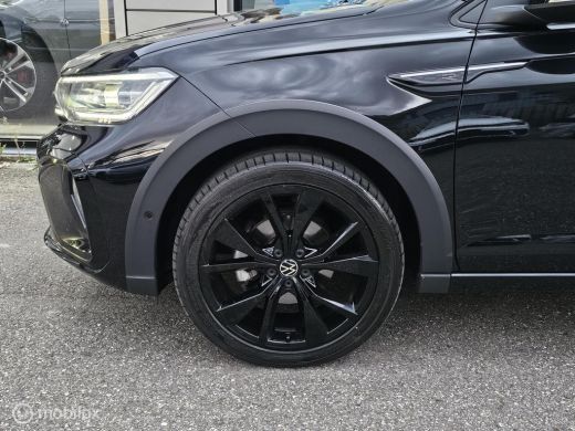 Volkswagen Taigo 1.0 TSI R-Line Business Panorama/Black Style ActivLease financial lease