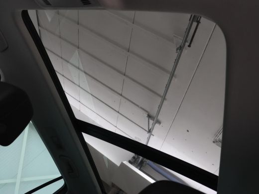 Volkswagen Tiguan 1.4 TSI R Line | 1e eigenaar | Panoramadak | Trekhaak | Stoelverwarming | Keyless | 19'' | Massag... ActivLease financial lease