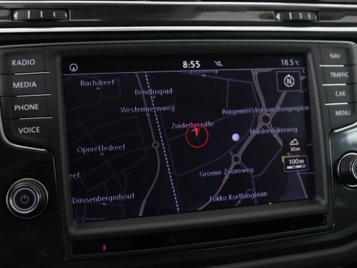 Volkswagen Tiguan 1.4 TSI R Line | 1e eigenaar | Panoramadak | Trekhaak | Stoelverwarming | Keyless | 19'' | Massag... ActivLease financial lease