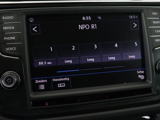 Volkswagen Tiguan 1.4 TSI R Line | 1e eigenaar | Panoramadak | Trekhaak | Stoelverwarming | Keyless | 19'' | Massag... ActivLease financial lease