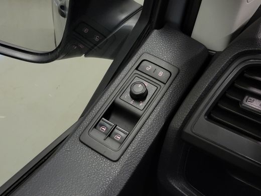 Volkswagen Transporter 2.0TSI 150pk L2/H1 Benzine! ActivLease financial lease