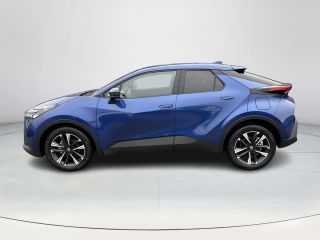Toyota C-HR 1.8 Hybrid 140 Dynamic **DARK BLUE MICA/ NIEUWE AUTO/ DIRECT LEVERBAAR**