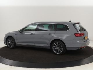 Volkswagen Passat 1.4 TSI PHEV GTE | Stoelverwarming | Massage | Leder/Alcantara | Camera | Carplay | Navigatie | M...