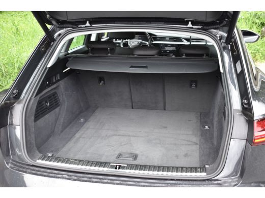 Audi e-tron 50 QUATTRO BUSINESS EDITION 71 kWh CAMERA/MEMORY/LUCHTVERING ActivLease financial lease