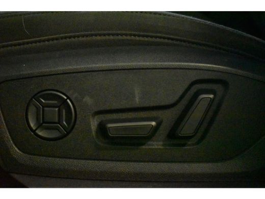 Audi e-tron 50 QUATTRO BUSINESS EDITION 71 kWh CAMERA/MEMORY/LUCHTVERING ActivLease financial lease