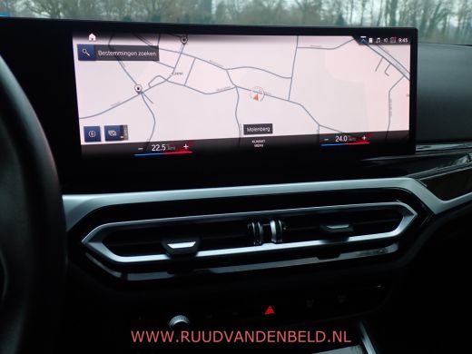 BMW 3 Serie Touring 320e FACELIFT 19''/WIDESCREEN/CAMERA/CARPLAY/KEYLESS/SFEERVERLICHTING ActivLease financial lease