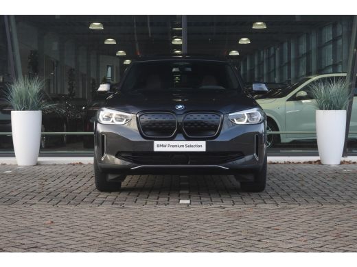 BMW iX3 High Executive / Trekhaak / Sportstoelen / Comfort Access / Adaptieve LED / Parking Assistant Plu... ActivLease financial lease