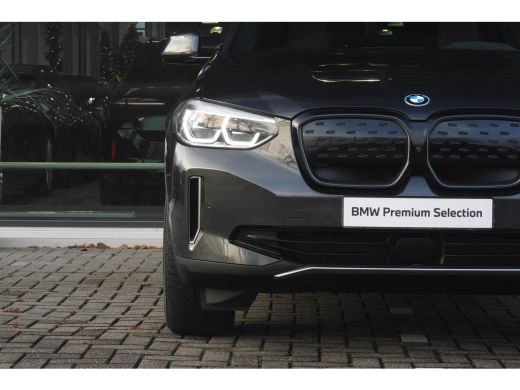 BMW iX3 High Executive / Trekhaak / Sportstoelen / Comfort Access / Adaptieve LED / Parking Assistant Plu... ActivLease financial lease