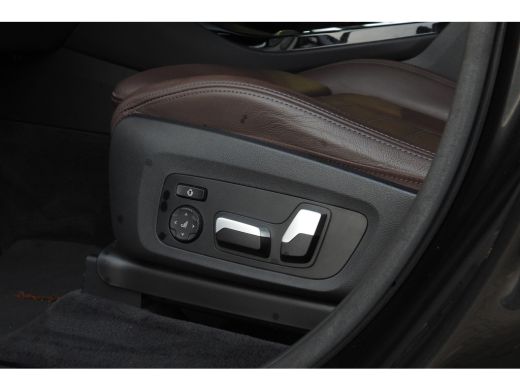 BMW iX3 High Executive / Trekhaak / Sportstoelen / Comfort Access / Adaptieve LED / Parking Assistant Plu... ActivLease financial lease