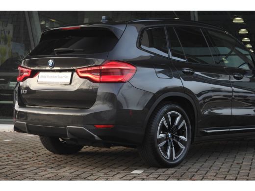 BMW iX3 High Executive / Trekhaak / Sportstoelen / Comfort Access / Adaptieve LED / Parking Assistant Plu... ActivLease financial lease
