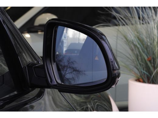 BMW iX3 High Executive / Trekhaak / Sportstoelen / Comfort Access / Adaptieve LED / Parking Assistant Plu... ActivLease financial lease