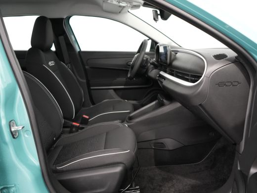 Fiat 600 Urban | 10,25" touchscreen radio met Bluetooth, DAB & USB | Automatische airconditioning | Cruise... ActivLease financial lease