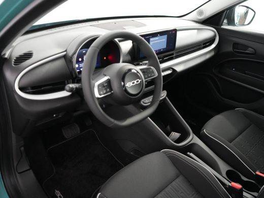 Fiat 600 Urban | 10,25" touchscreen radio met Bluetooth, DAB & USB | Automatische airconditioning | Cruise... ActivLease financial lease