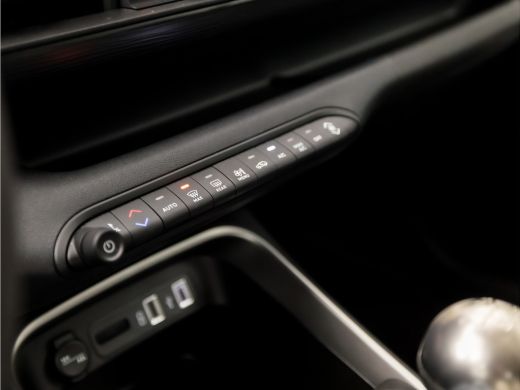 Jeep Avenger 1.2 Altitude Sport (VIRTUAL COCKPIT, APPLE CARPLAY, GROOT NAVI, 360 CAMERA, LEDER, STOELVERWARMIN... ActivLease financial lease