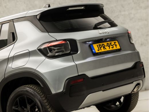 Jeep Avenger 1.2 Altitude Sport (VIRTUAL COCKPIT, APPLE CARPLAY, GROOT NAVI, 360 CAMERA, LEDER, STOELVERWARMIN... ActivLease financial lease