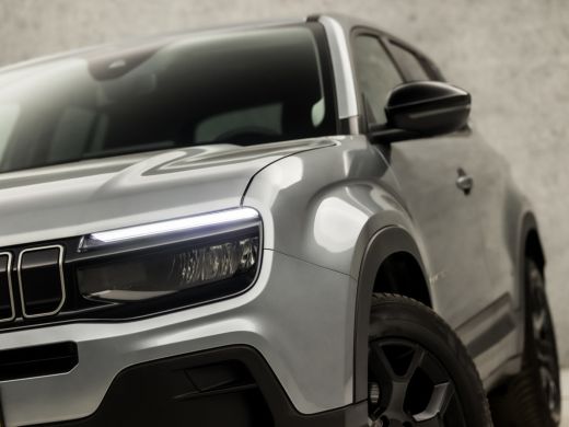 Jeep Avenger 1.2 Altitude Sport (VIRTUAL COCKPIT, APPLE CARPLAY, GROOT NAVI, 360 CAMERA, LEDER, STOELVERWARMIN... ActivLease financial lease