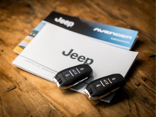 Jeep Avenger 1.2 Altitude Sport (VIRTUAL COCKPIT, APPLE CARPLAY, GROOT NAVI, 360 CAMERA, LEDER, STOELVERWARMIN... ActivLease financial lease