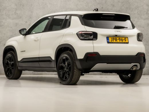 Jeep Avenger 1.2 Altitude Sport (VIRTUAL COCKPIT, APPLE CARPLAY, GROOT NAVI, JBL AUDIO, 360 CAMERA, SPORTSTOEL... ActivLease financial lease