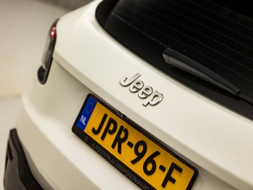 Jeep Avenger 1.2 Altitude Sport (VIRTUAL COCKPIT, APPLE CARPLAY, GROOT NAVI, JBL AUDIO, 360 CAMERA, SPORTSTOEL... ActivLease financial lease