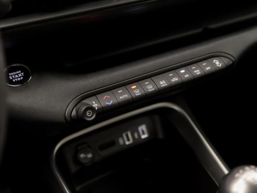 Jeep Avenger 1.2 Altitude Sport (VIRTUAL COCKPIT, APPLE CARPLAY, GROOT NAVI, JBL AUDIO, 360 CAMERA, SPORTSTOEL... ActivLease financial lease