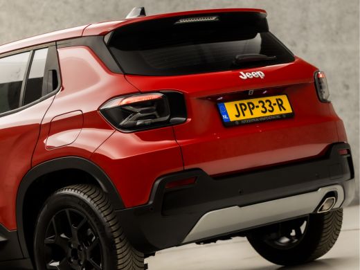 Jeep Avenger 1.2 Altitude Sport (VIRTUAL COCKPIT, APPLE CARPLAY, GROOT NAVI, JBL AUDIO, STOELVERWARMING, SPORT... ActivLease financial lease