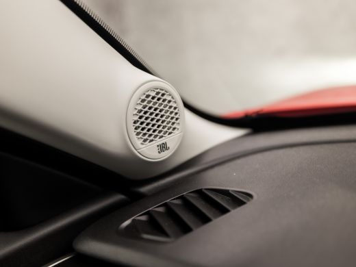 Jeep Avenger 1.2 Altitude Sport (VIRTUAL COCKPIT, APPLE CARPLAY, GROOT NAVI, JBL AUDIO, STOELVERWARMING, SPORT... ActivLease financial lease