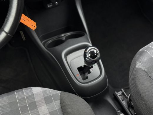 Peugeot 108 1.0 e-VTi Active Automaat | Airco | Navigatie | Elektrische ramen ActivLease financial lease