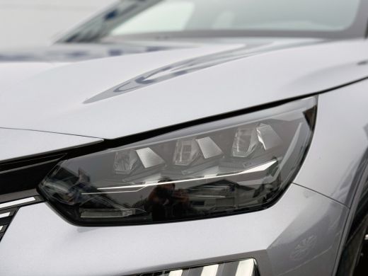 Peugeot 208 1.2 Hybrid 145 e-DCS6 GT | CarPlay | ACC | LED | Camera | DAB+ | 17 inch ActivLease financial lease