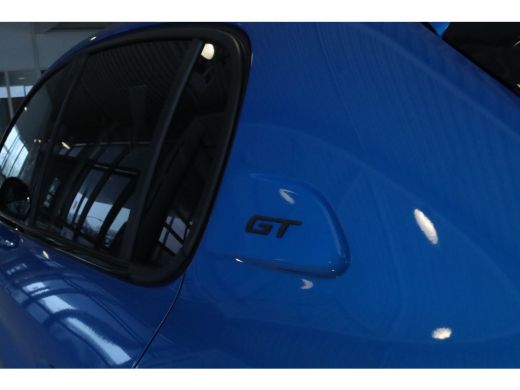 Peugeot 208 Hybrid 110 e-DCS6 GT Panoramadak | Carplay | Cruise Control | Camera | Climate | Keyless ActivLease financial lease